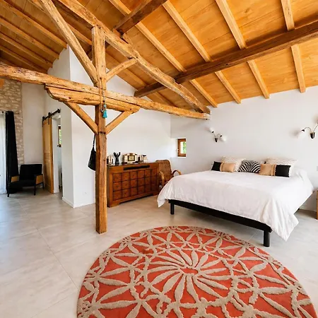 Belle Maison En Pierre Coeur Du Quercy, 4 Ch Et 4 Sdb Prázdninový dům