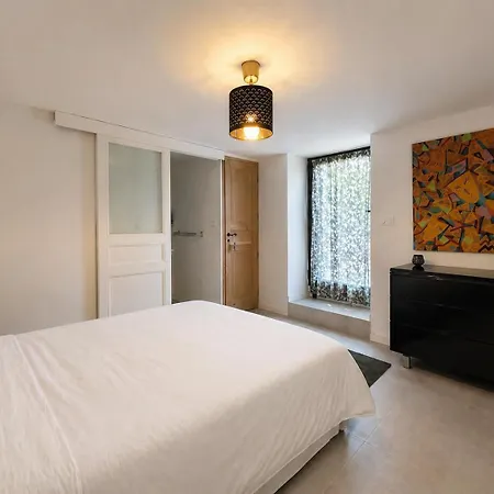 Belle Maison En Pierre Coeur Du Quercy, 4 Ch Et 4 Sdb Prázdninový dům
