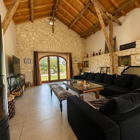Prázdninový dům Belle Maison En Pierre Coeur Du Quercy, 4 Ch Et 4 Sdb